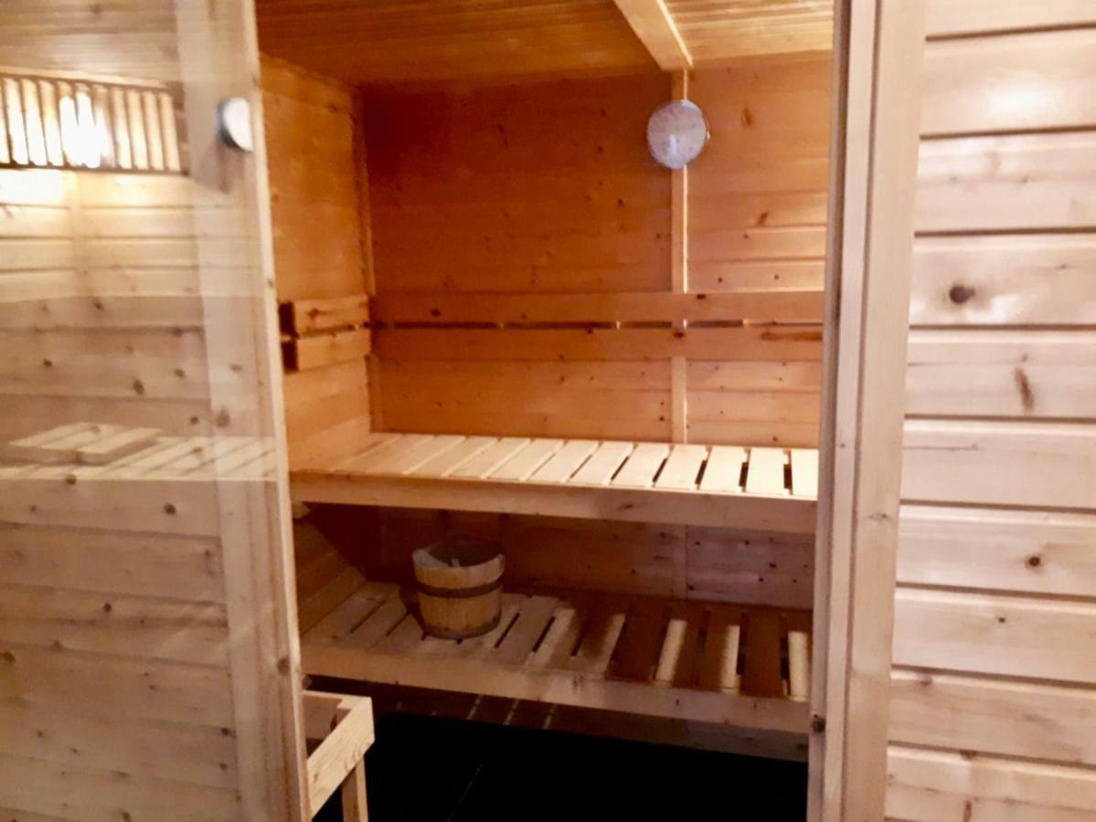 Villa Martensplek Met Sauna Tiendeveen エクステリア 写真